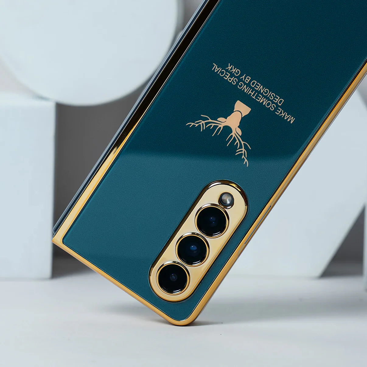 Samsung Galaxy Z Fold 4 Deer Pattern Glass Case